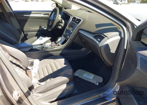 2013 Ford Fusion Se z USA, uszkodzony, nr VIN 3FA6P0H75DR311314